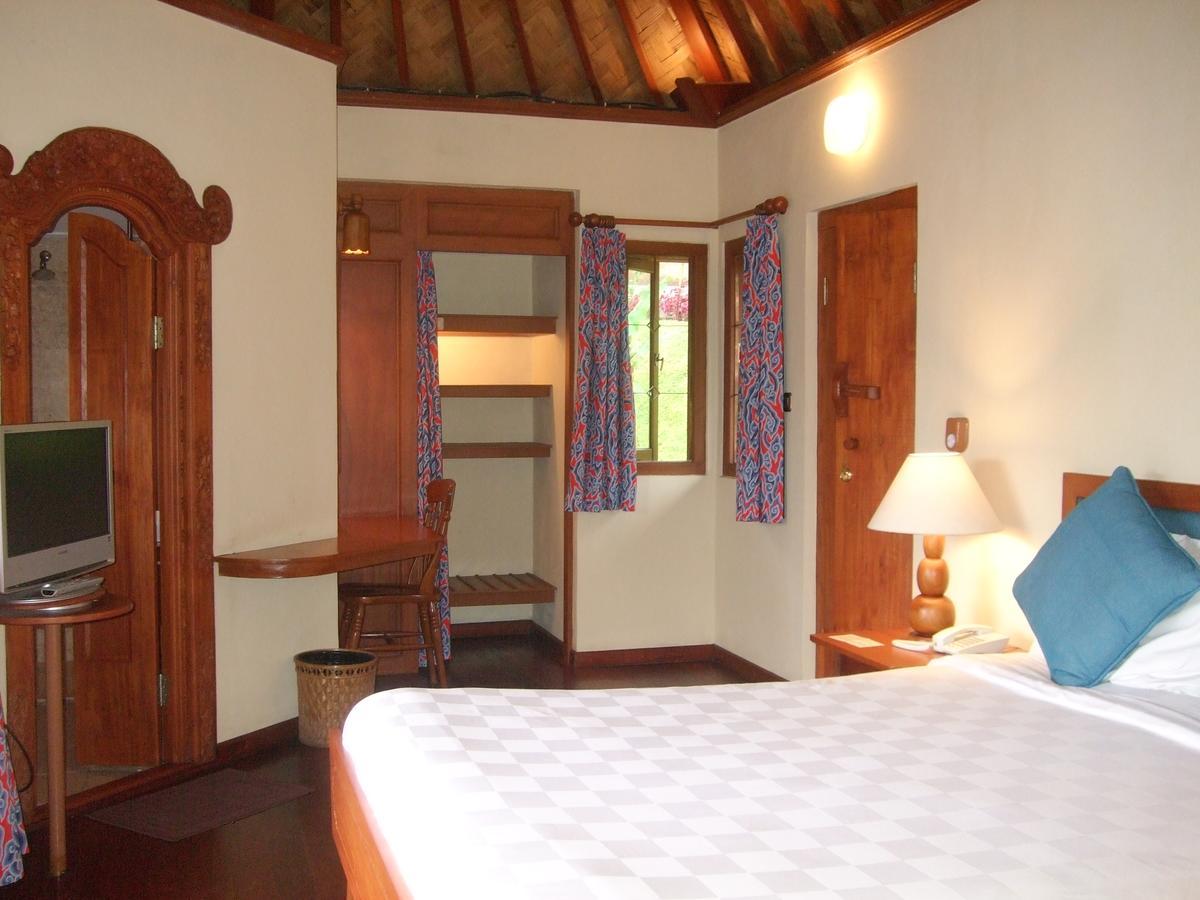 Strawberry Hill Hotel & Restaurant Bedugul  Exteriör bild